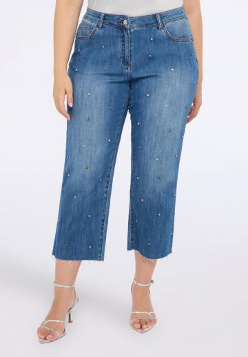 Короткие джинсы