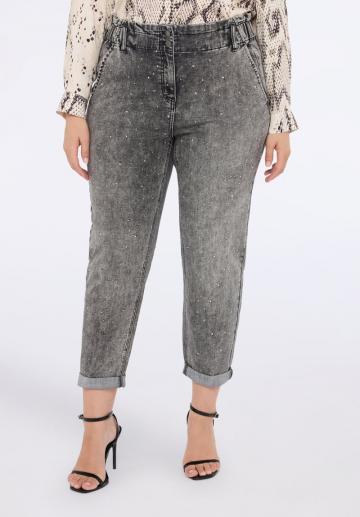 Короткие джинсы