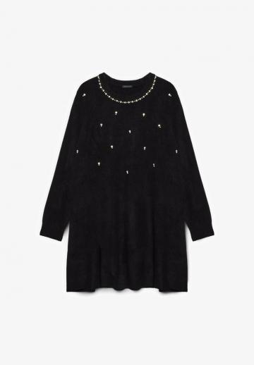 Вязаное платье