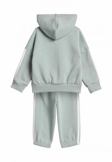 Набор одежды