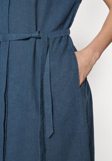 Спортивное платье