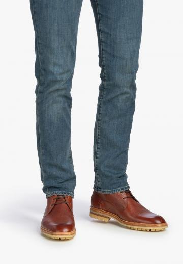 Ботинки на шнуровке