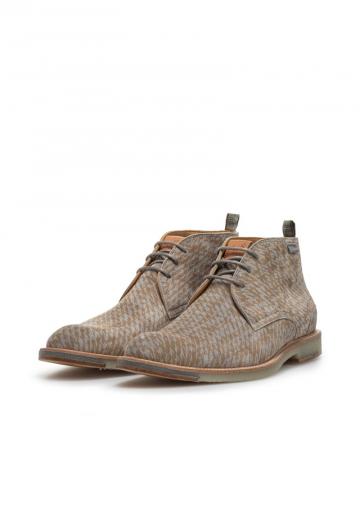 Ботинки на шнуровке