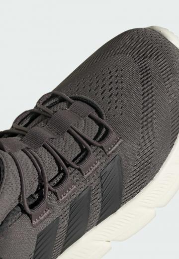 Беговые кроссовки