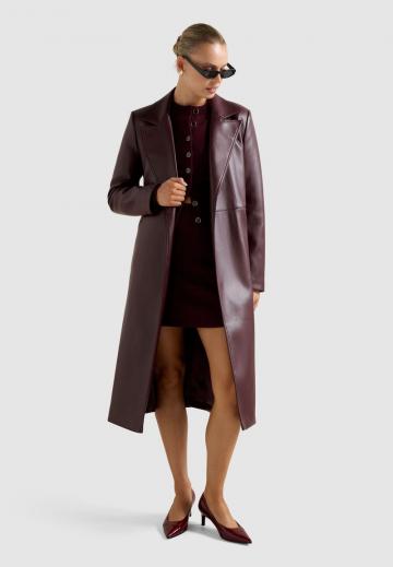 Пальто из искусственной кожи