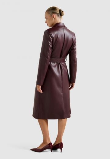 Пальто из искусственной кожи