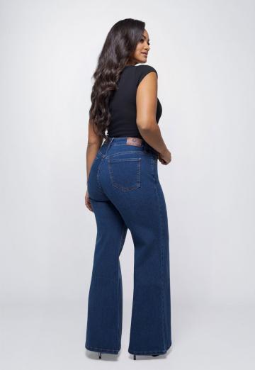 Клешеные джинсы