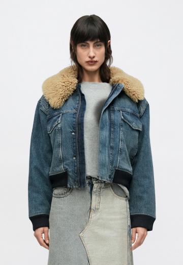 Джинсовая куртка
