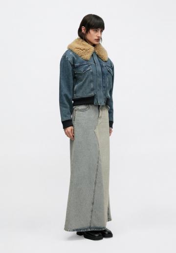 Джинсовая куртка