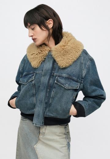 Джинсовая куртка