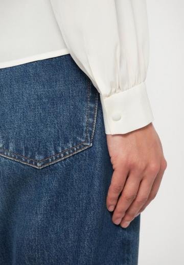 Шелковая блузка