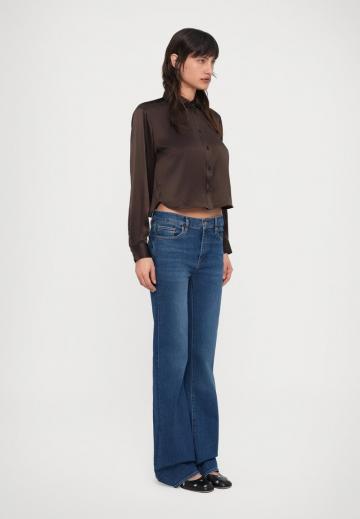 Клешеные брюки