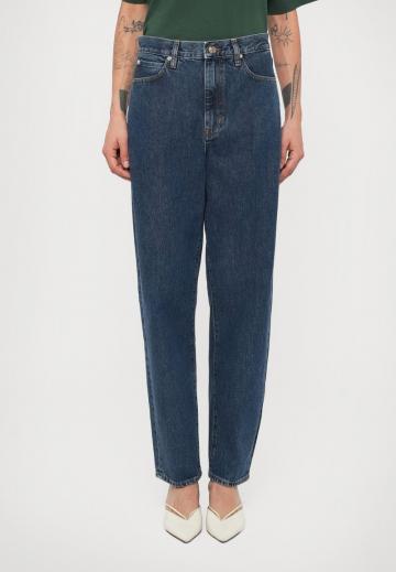 Свободные джинсы