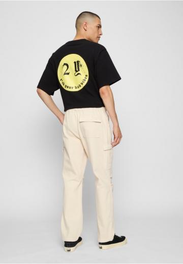 Брюки с накладными карманами