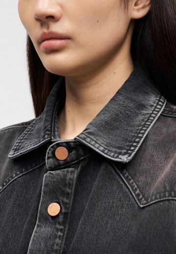 Длинный жилет