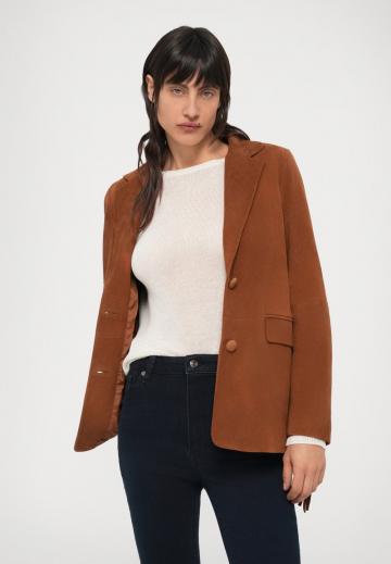 Клешеные брюки