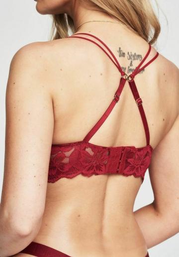 Бюстгальтер