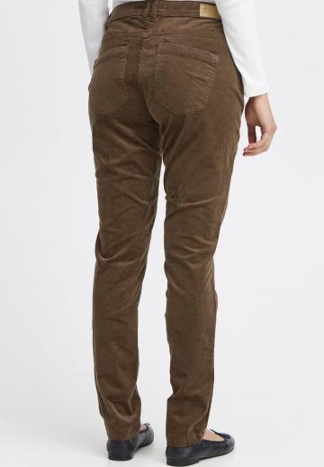 Узкие брюки