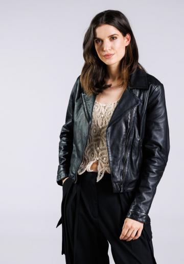 Байкерская куртка
