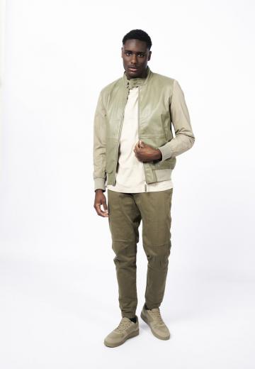 Кожаная куртка