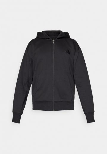 Спортивная кофта