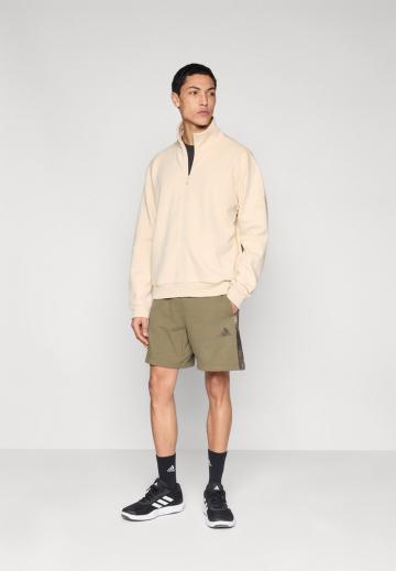 Спортивная кофта