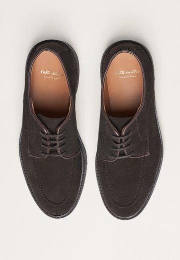 Ботинки на шнуровке