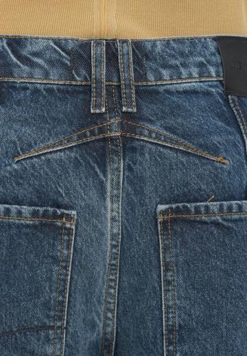 Свободные джинсы