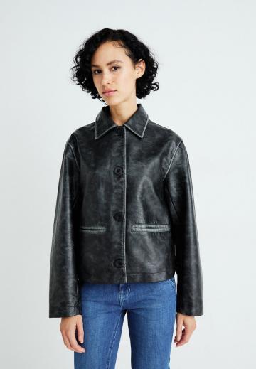 Кожаная куртка