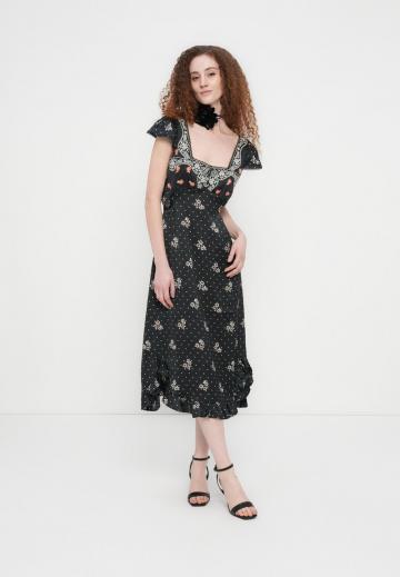 Летнее платье