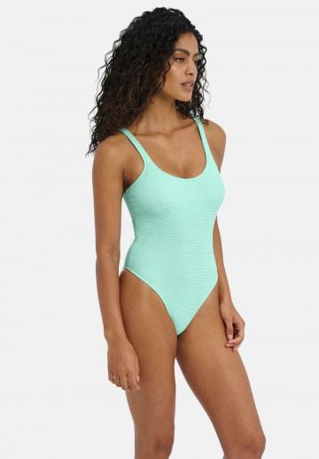 Слитный купальник