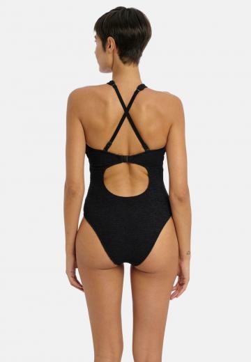 Слитный купальник