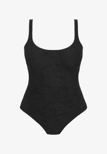 Слитный купальник