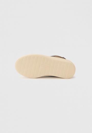 Высокие кеды