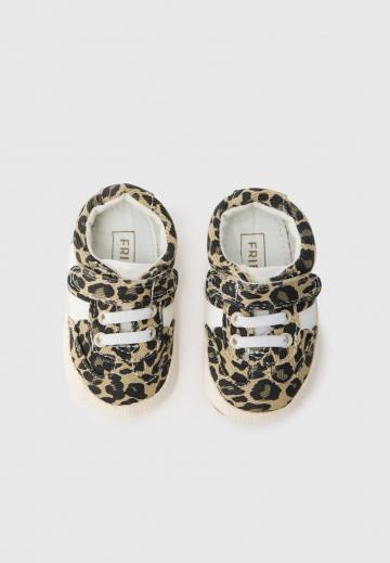 Детская обувь