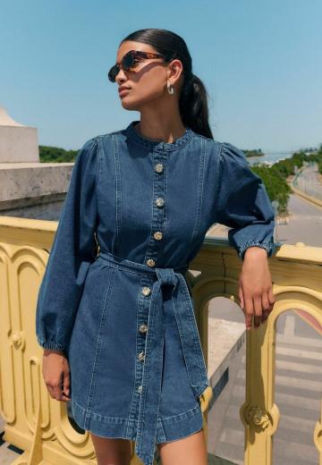 Короткое платье