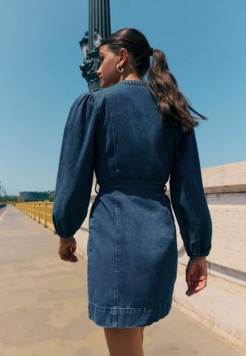 Короткое платье