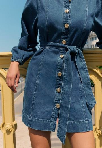 Короткое платье