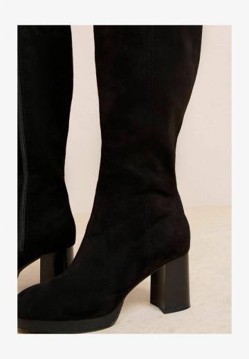 Сапоги на платформе