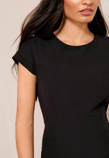 Короткое платье