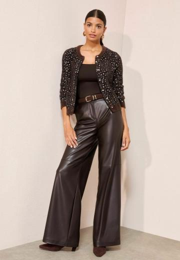 Вязаный жилет