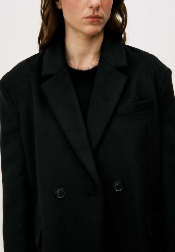 Шерстяное пальто
