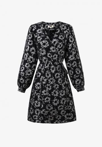 Короткое платье