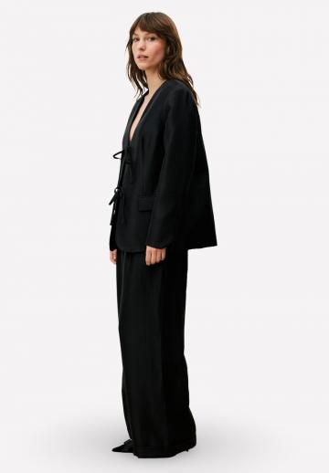 Короткое пальто