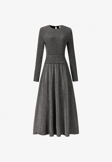 Вязаное платье