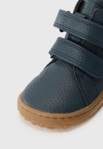 Детская обувь