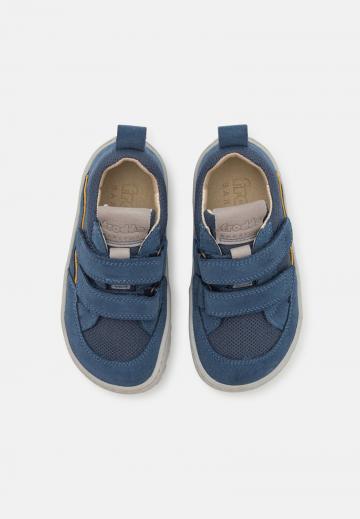 Детская обувь