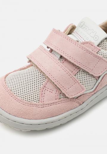 Детская обувь