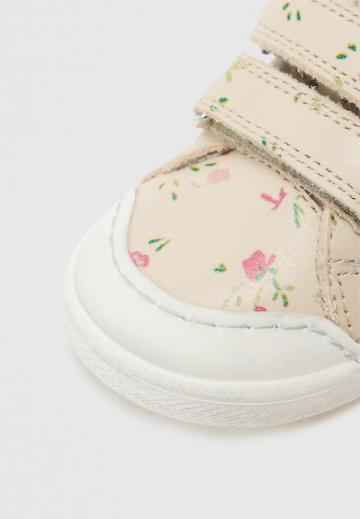 Детская обувь