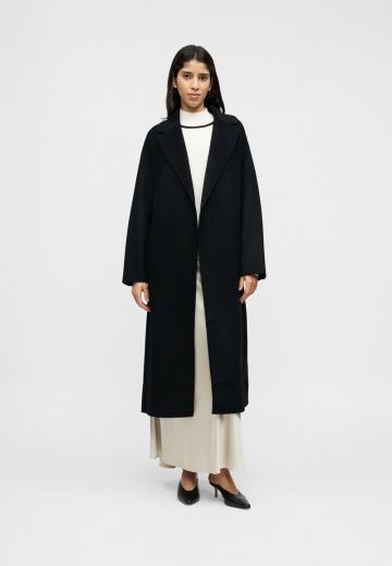 Шерстяное пальто